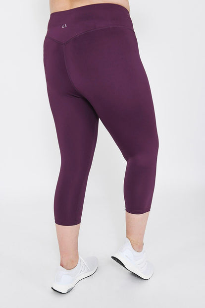 Focus Cropped High Waisted Sport Leggings Curvy - Mulberry Plum