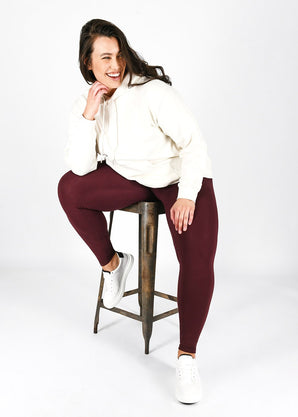 Revitalise High Waisted Leggings Curvy - Winter Berry