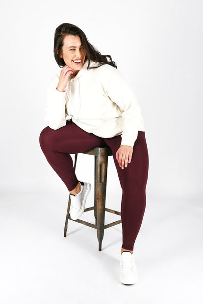 Revitalise High Waisted Leggings Curvy - Winter Berry