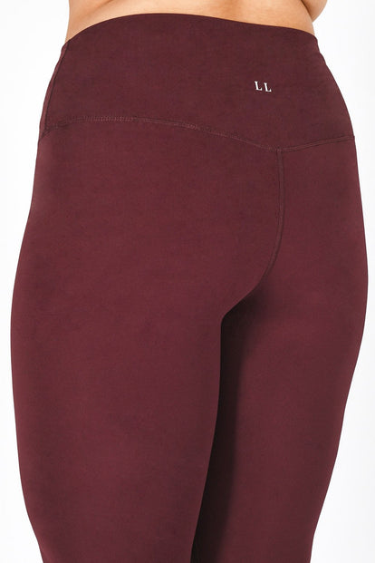 Revitalise High Waisted Leggings Curvy - Winter Berry