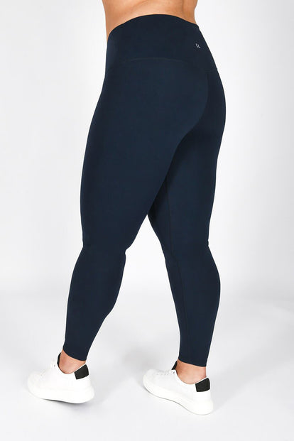 Revitalise High Waisted Leggings Curvy - Navy Blue