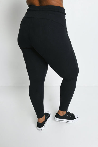 Recharge High Waisted Jogginghose Curvy - Black