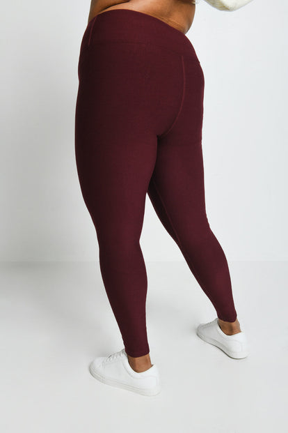 Everyday Winter High Waisted Leggings Curvy - Burgundy