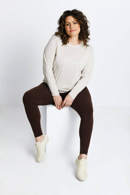 Everyday High Waisted Leggings Curvy - Chocolate Brown