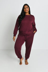 Luxus Lounge Jogginghose Curvy - Dark Cherry