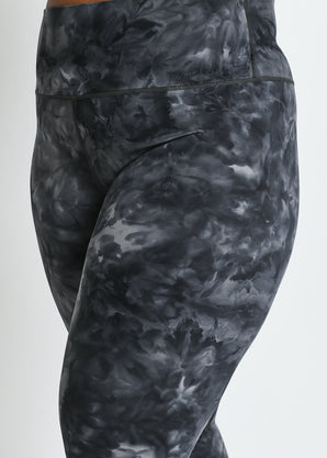 Revitalise High Waisted Leggings Curvy - Black Tie Dye