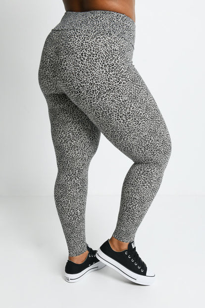 Everyday High Waisted Leggings Curvy - Leopard Print