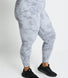 Revitalise 7/8 High Waisted Leggings Curvy - Sky Grey Tie Dye