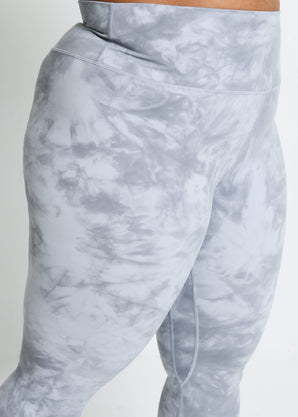 Revitalise 7/8 High Waisted Leggings Curvy - Sky Grey Tie Dye