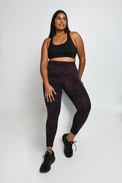 Revitalise 7/8 High Waisted Leggings Curvy - Dark Cherry Tie Dye