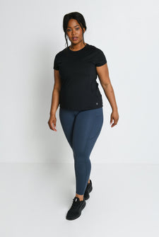 Rose - Height: 5'10 | Wearing Size 18 Tall