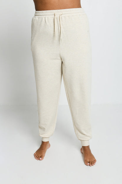 Luxus Lounge Jogginghose Curvy - Vanilla Marl