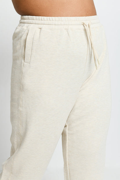 Luxus Lounge Jogginghose Curvy - Vanilla Marl