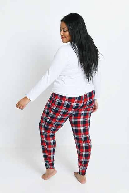 Soft Touch Pyjama Set Curvy - Navy & Red Check