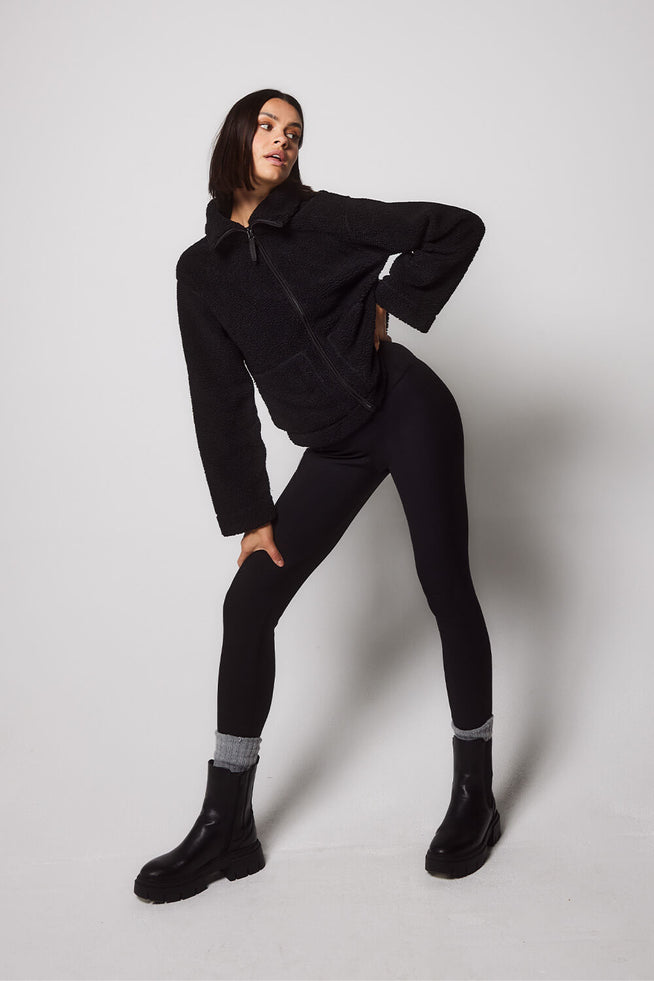 products/W_BLACK_WINTERLEGGINGS_S8_AW23_4_1_8f4577dc-c08f-4095-a9be-498e627e5b2f.jpg