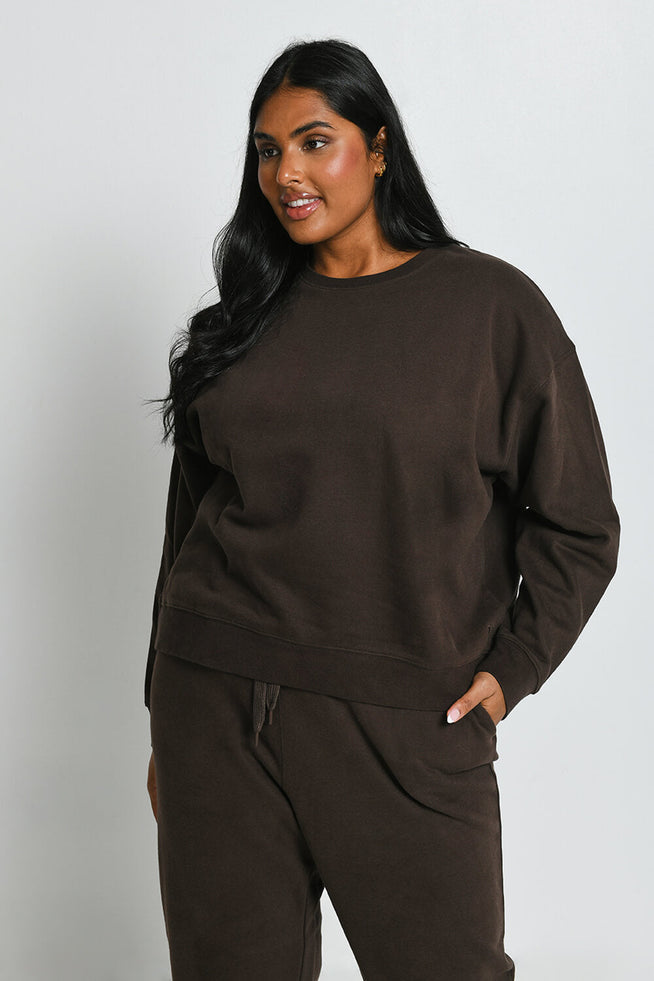 products/W_Brown_CosyEveryday_Sweatshirt_2_9cd8a3d7-3049-44b2-8306-cf9de3cf8565.jpg