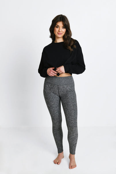 products/W_DGM_LoungeLeggings_1_f2249c9e-cf3d-4713-b87e-d72d6cbd4055.jpg