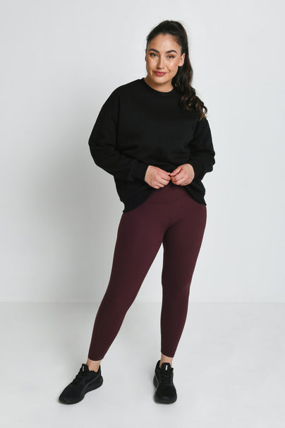 products/W_WinterBerry_RevitaliseGo-ToFullLengthLeggings_1_85ad7937-14f5-4d28-854d-db9fe6b47c21.jpg